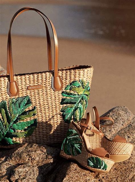 malibu straw bag.